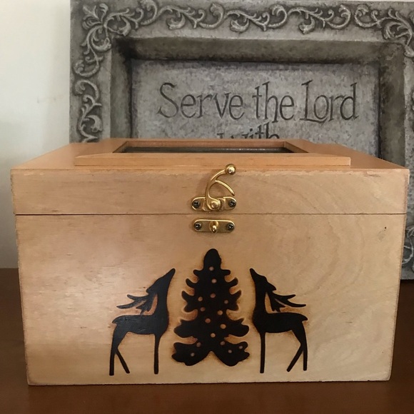 Rare Vintage 1970’s Hand Carved Wood Deer Box - Picture 5 of 11
